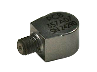 PCB 357A07 gyorsulásérzékelő