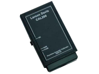 Larson Davis Cal200 akusztikai kalibráló